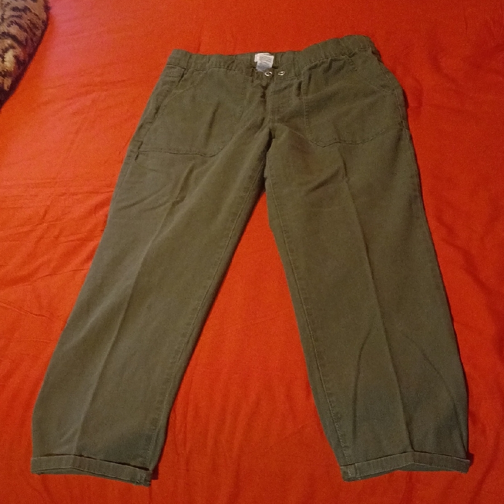 Women's Olive Green Casual Pants